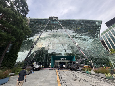 경기도 고양시 일산서구 관공서 학교 유리창 청소